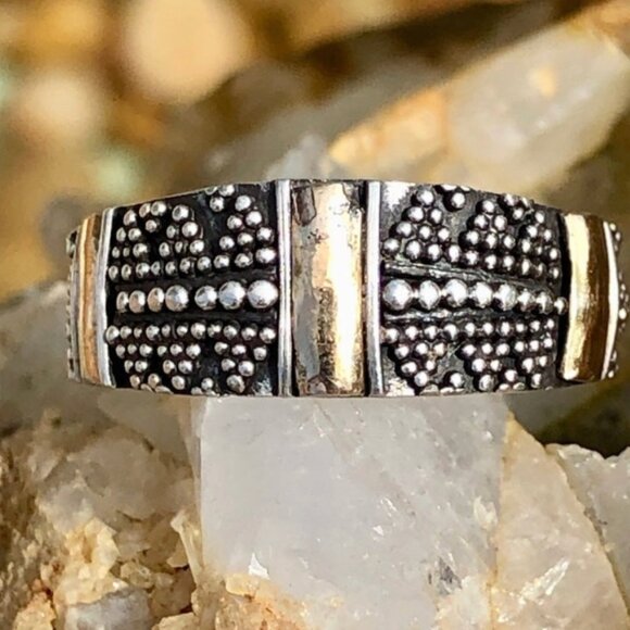 Sterling Silver and Gold Band Ring with Appliqué Size: 7 - Picture 1 of 4
